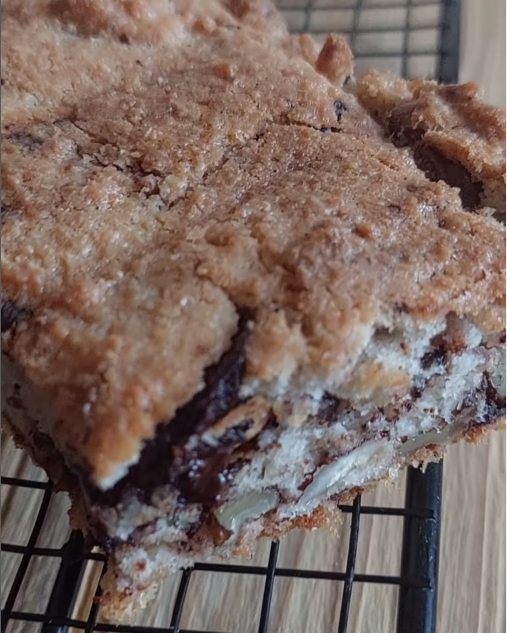 Torta Keto alla frutta secca - KeRicetta!